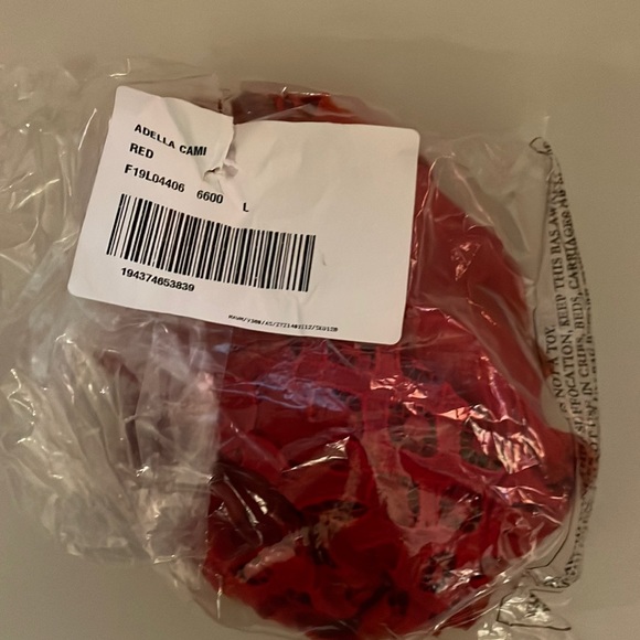 ADELLA V-Neck Sleeveless Lace Smocked Back Cotton Blend Ruffle Layered C… - Picture 6 of 10